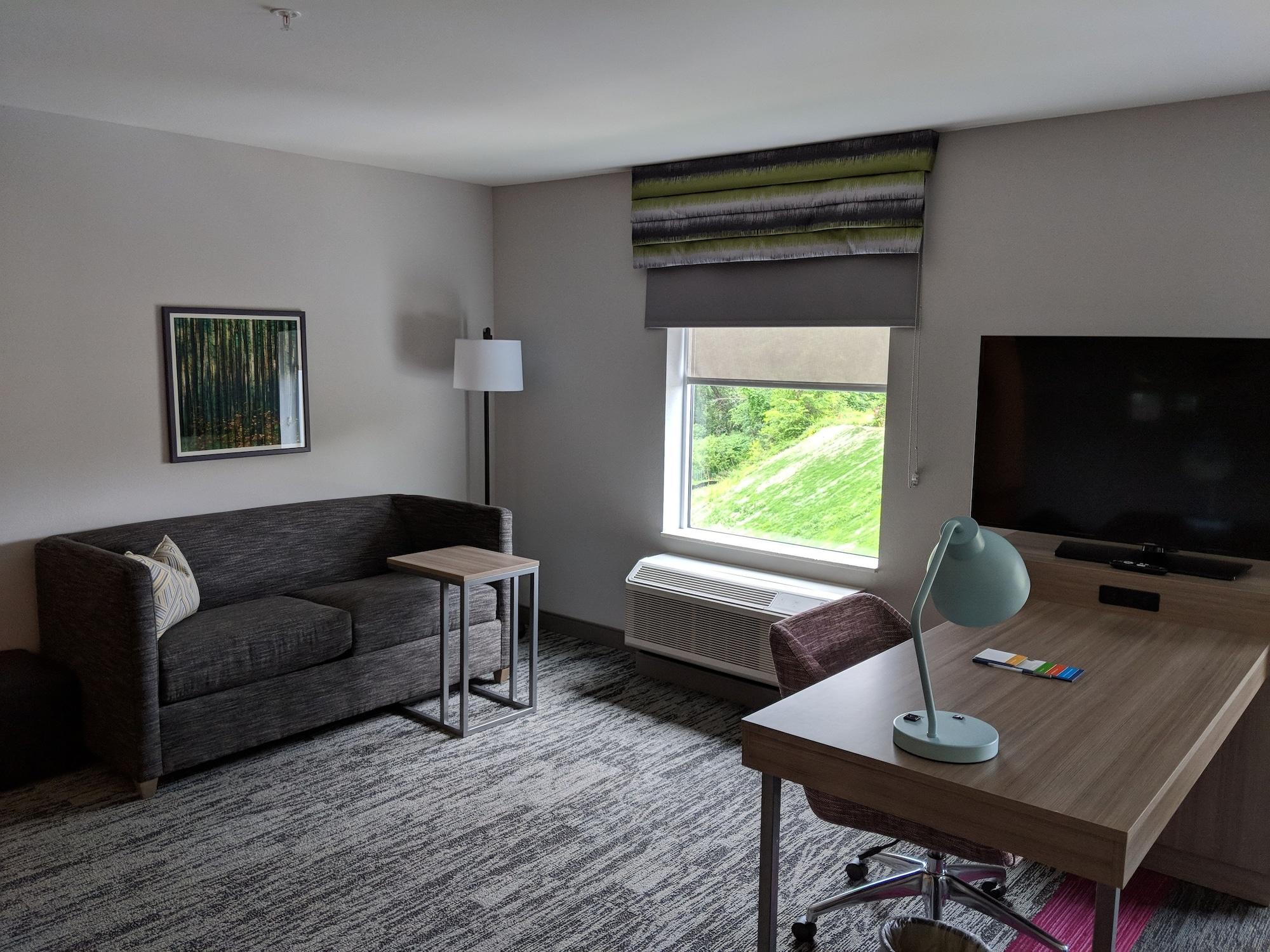 Hotel Hampton & - Hartford South