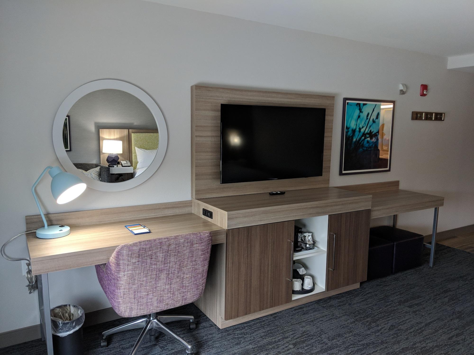 Hampton & - Hartford South 3*