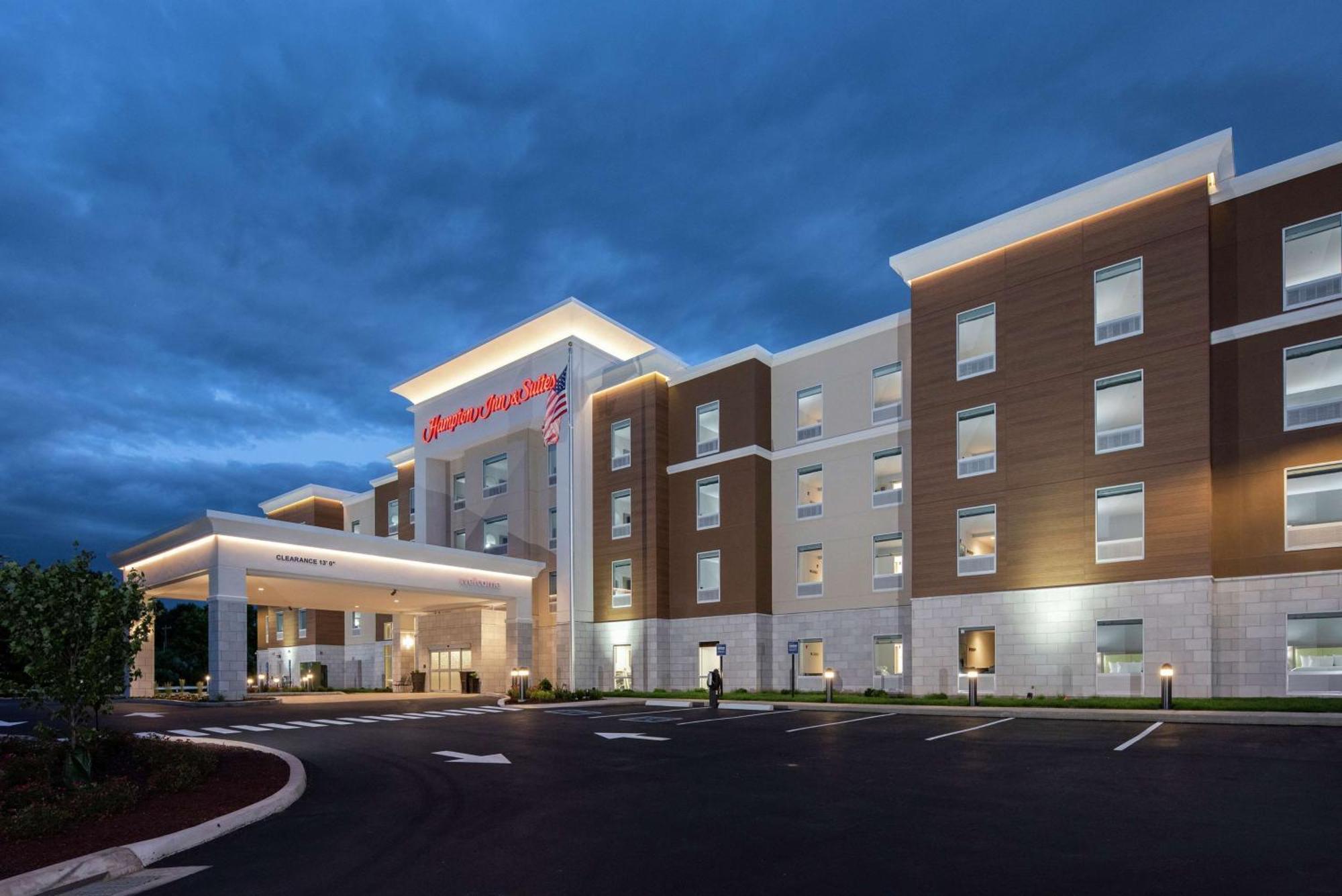Hampton & - Hartford South 3*